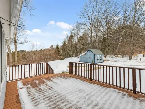 18 Meadowview Road Chesterfield NH 03466