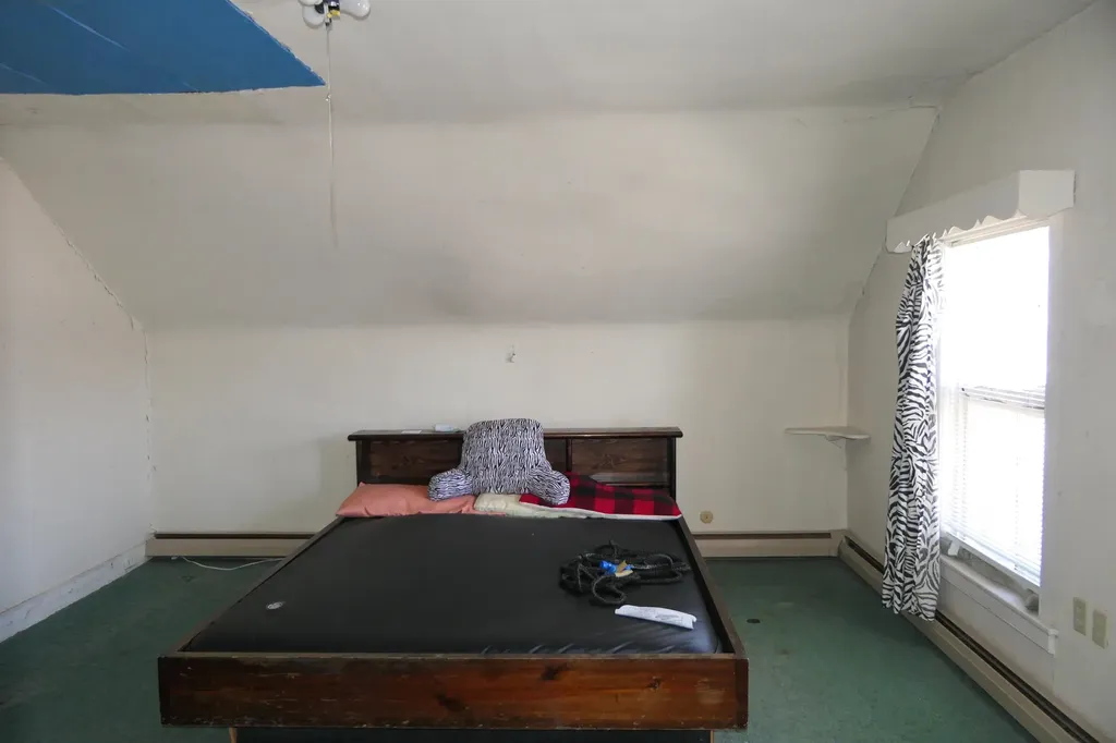 42 North Elm Street St. Albans City VT 05478