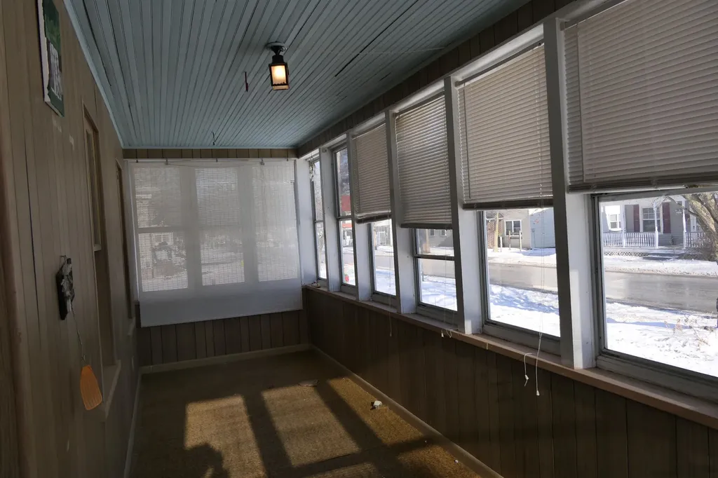 42 North Elm Street St. Albans City VT 05478