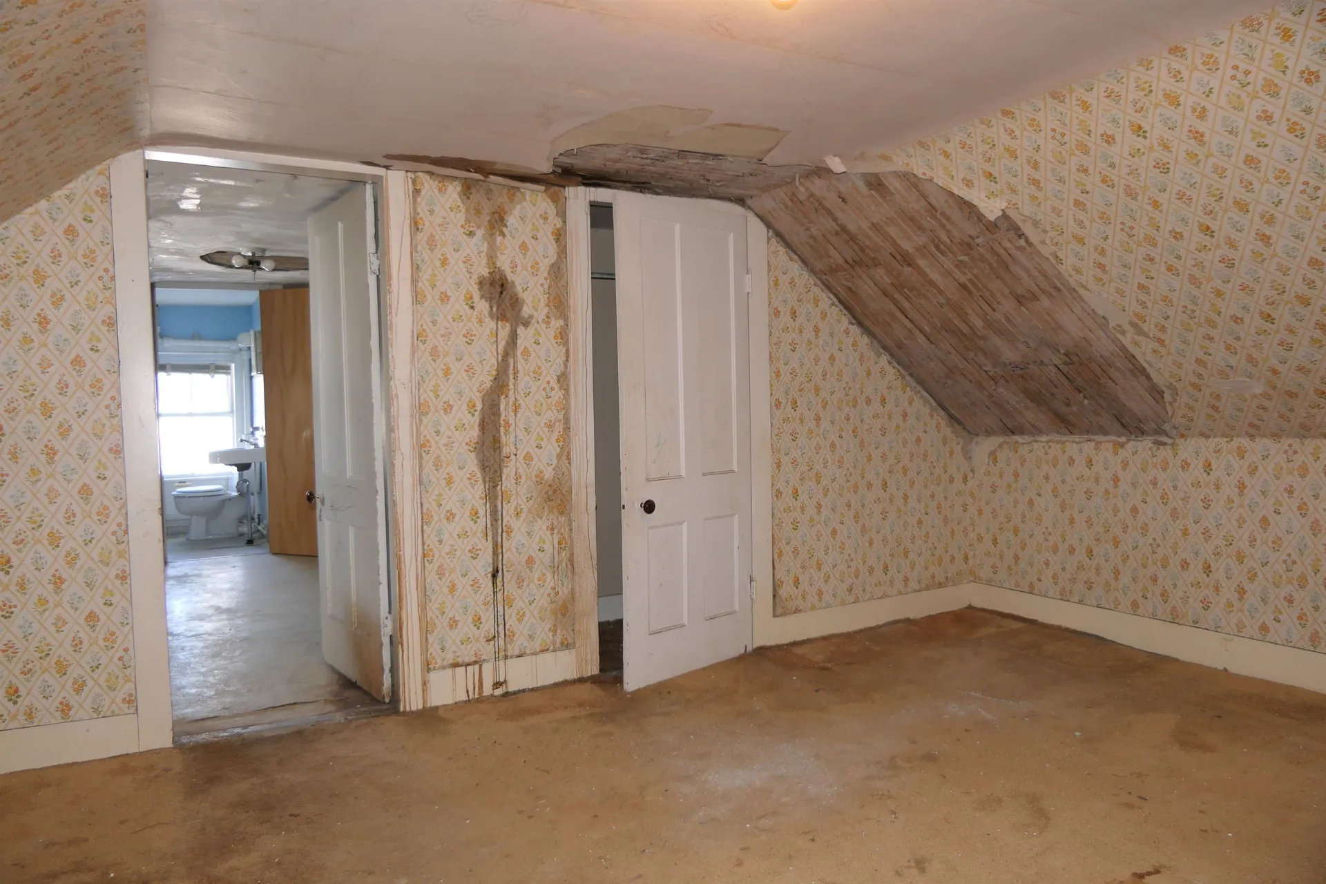 42 North Elm Street St. Albans City VT 05478