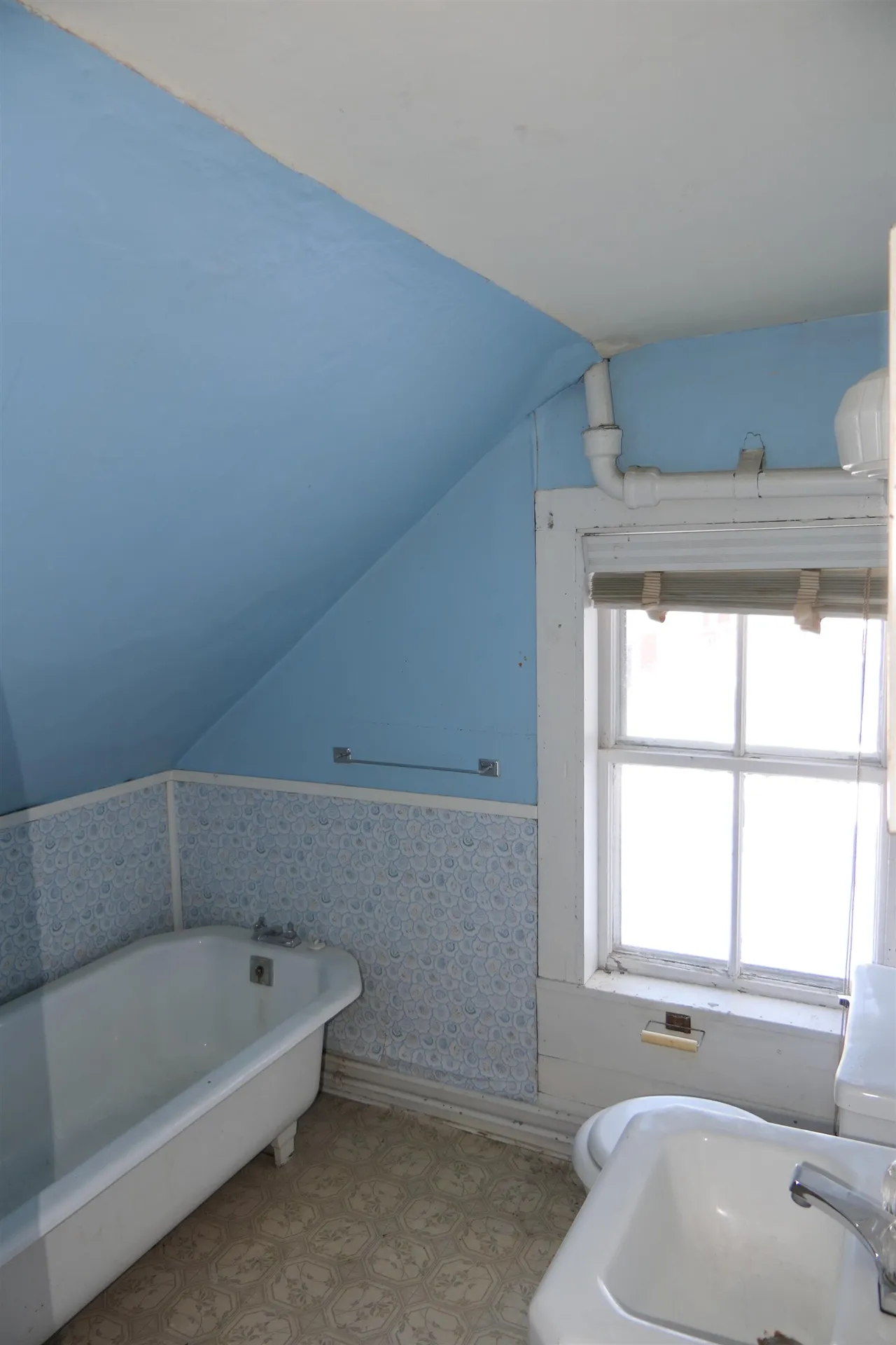 42 North Elm Street St. Albans City VT 05478