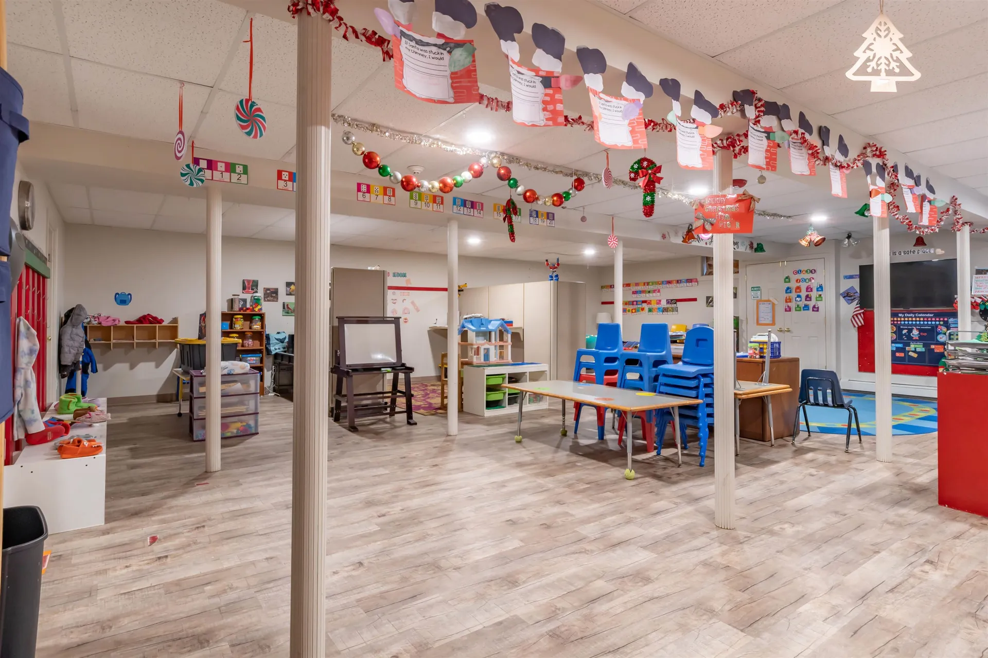 92 Woodbury Road Weare NH 03281