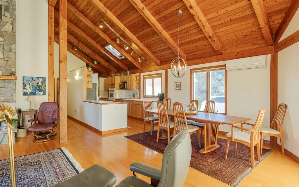 58 South Street Walpole NH 03608