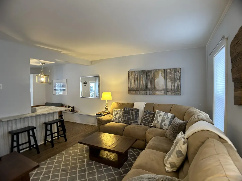 33 Andover Street Ludlow VT 05149