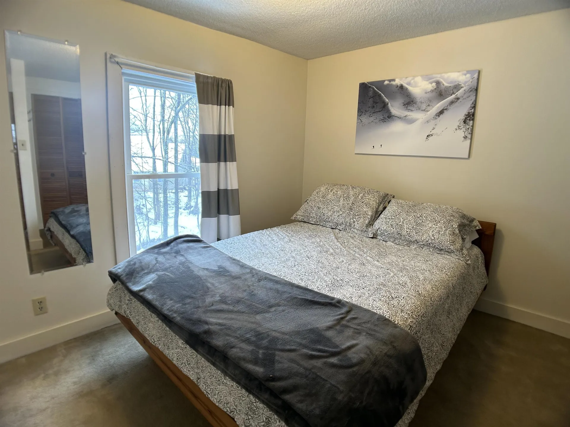 33 Andover Street Ludlow VT 05149