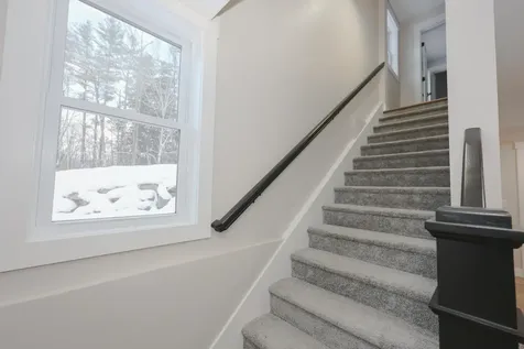 20 Rennie Road Hanover NH 03755