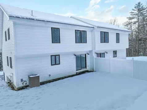20 Rennie Road Hanover NH 03755