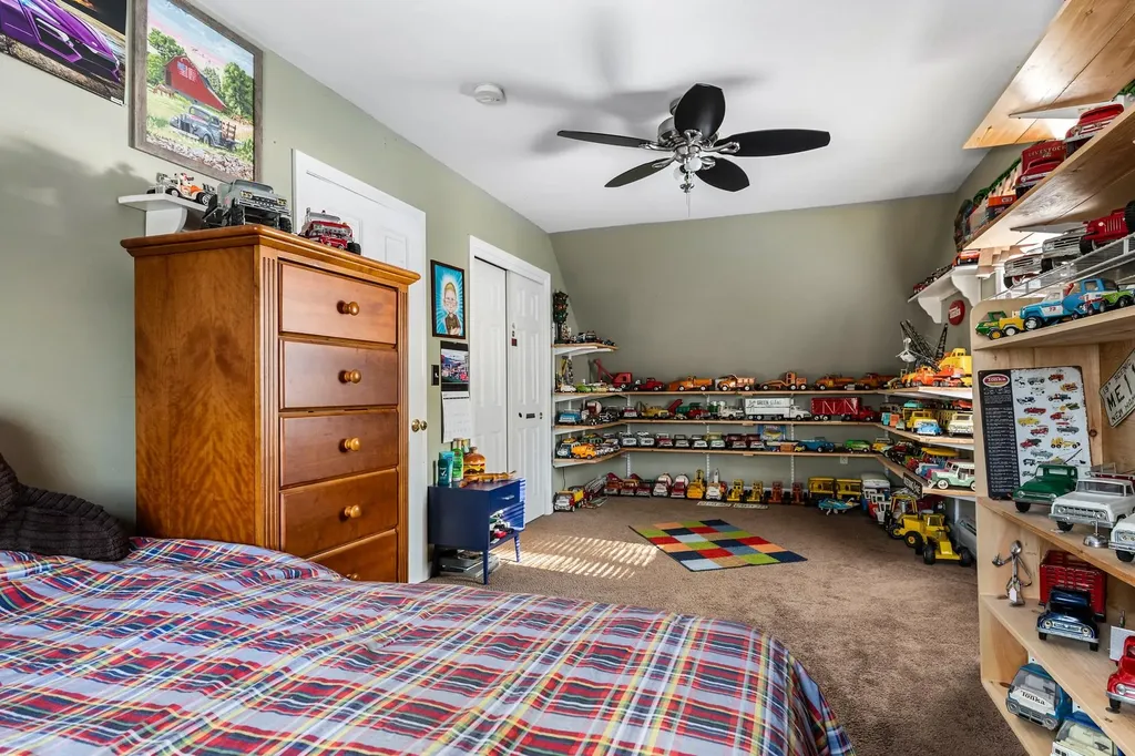 101 Mastin Road Sutton NH 03260