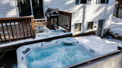 101 Mastin Road Sutton NH 03260