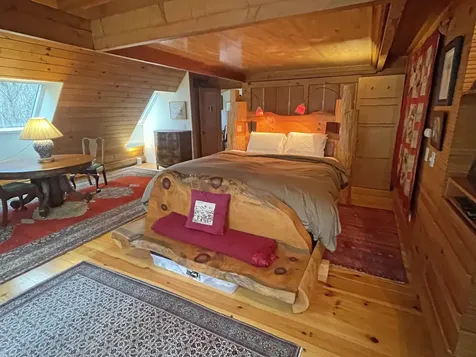 190 Upper Pines Road Warren VT 05674