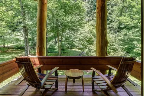 190 Upper Pines Road Warren VT 05674