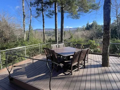 190 Upper Pines Road Warren VT 05674