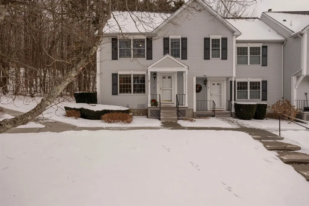 5 Twin Circles Circle Middlebury VT 05753