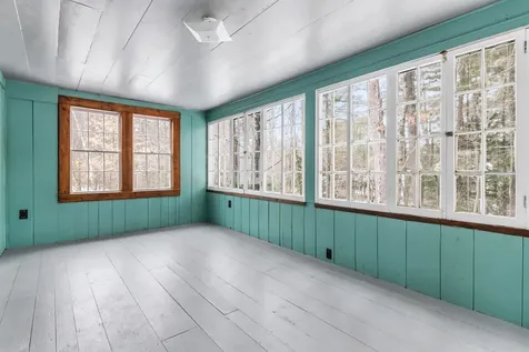 116 Pleasant View Road Bradford NH 03221