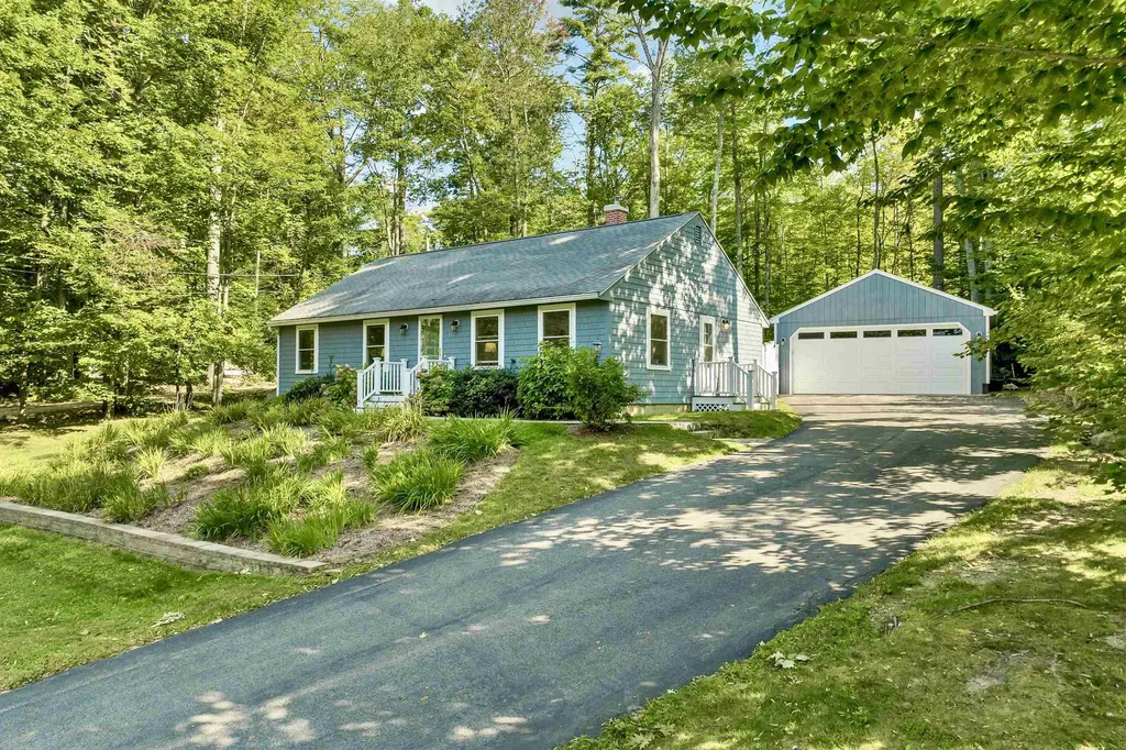 63 Port Wedeln Road Wolfeboro NH 03894