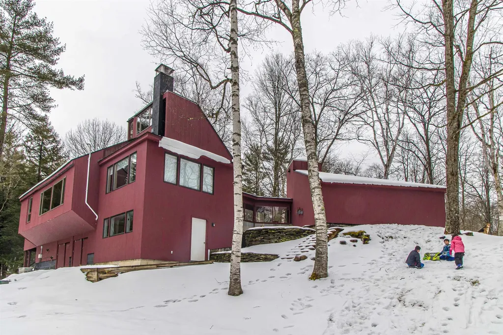 11 Cutting Hill Lane Lyme NH 03768