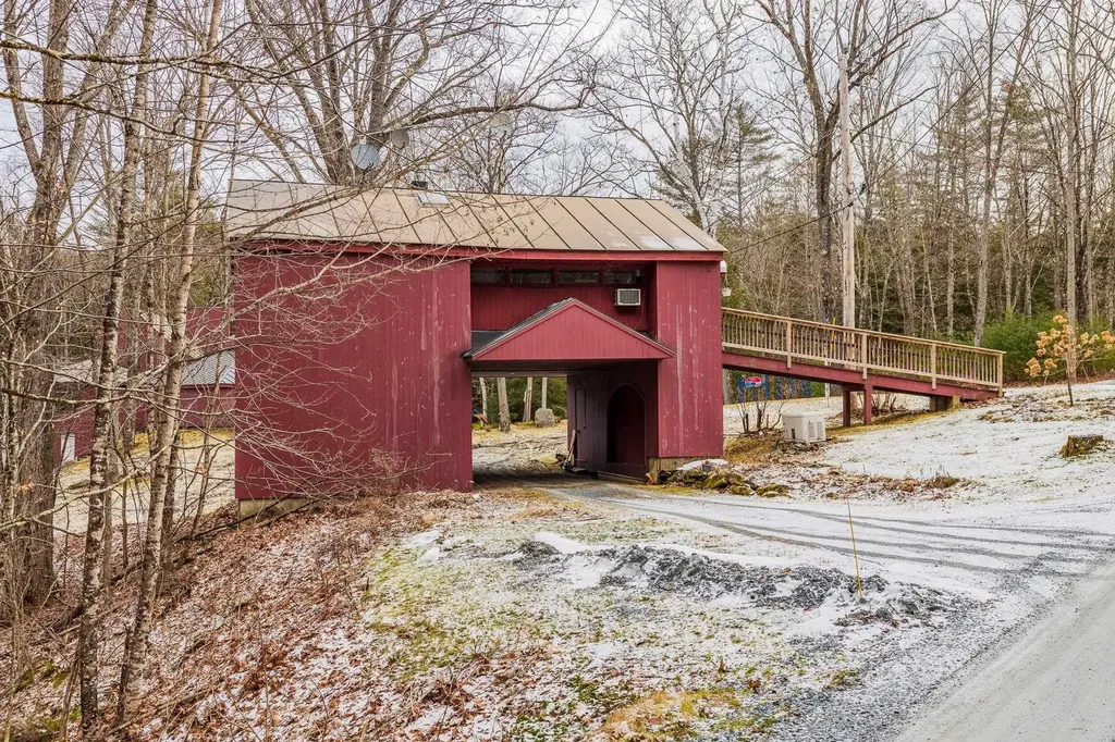 11 Cutting Hill Lane Lyme NH 03768