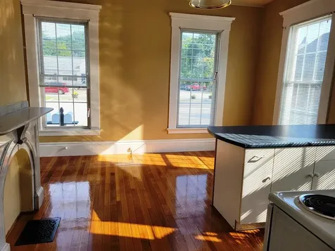 51 Pleasant Street Bristol NH 03222