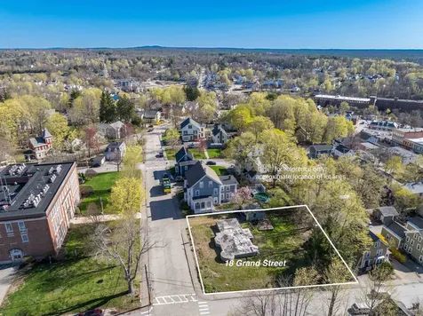 18 Grand Street Somersworth NH 03878