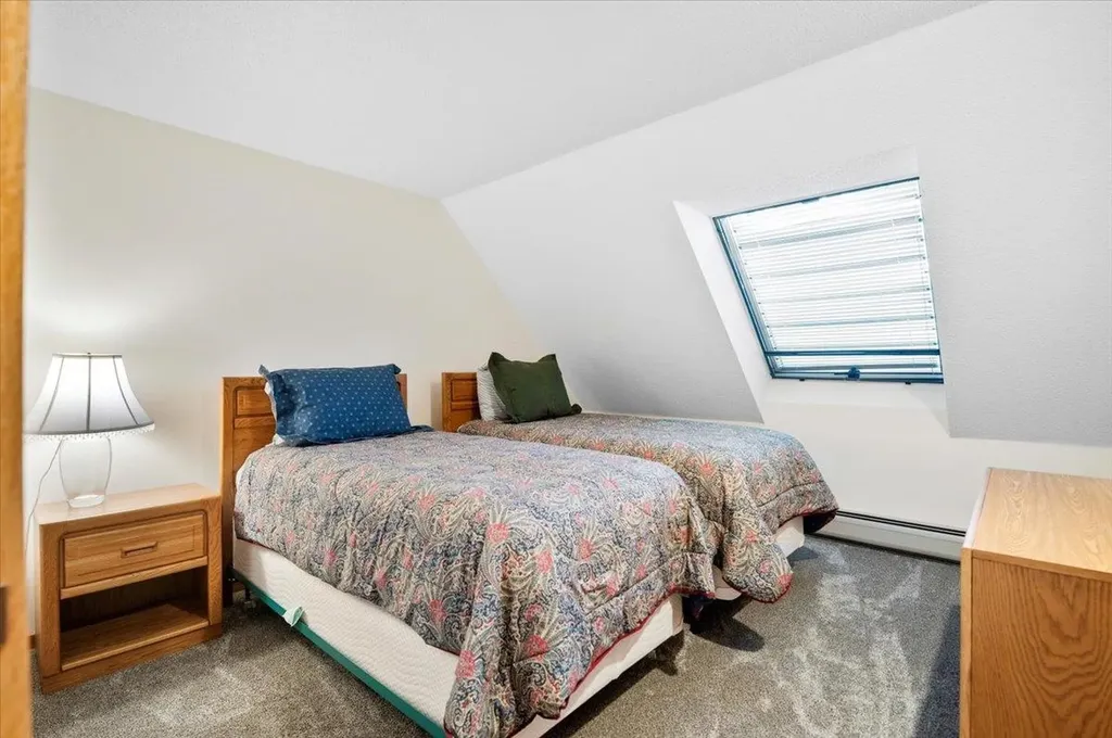 69 Fox Hollow Road Winhall VT 05340