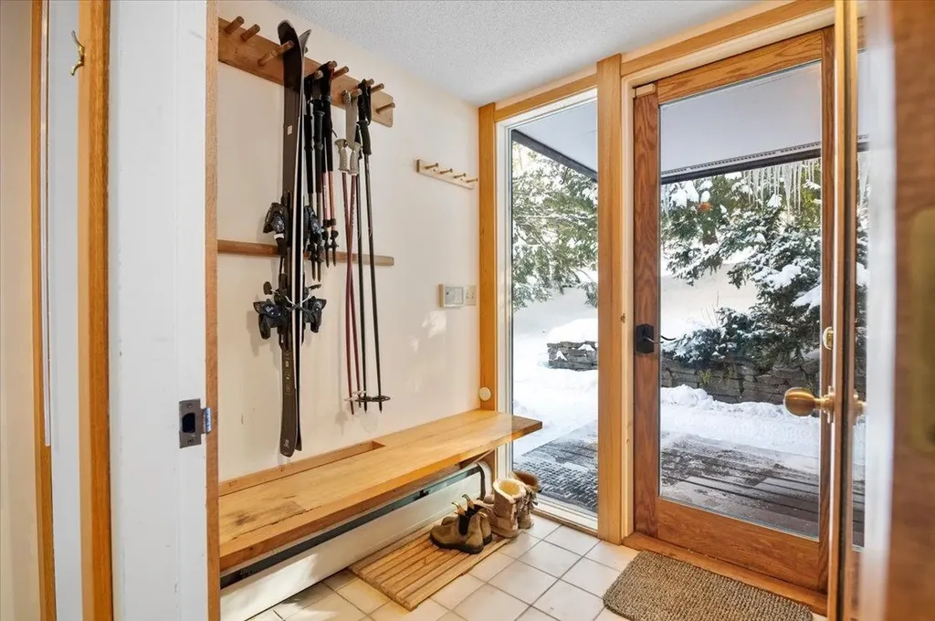 69 Fox Hollow Road Winhall VT 05340