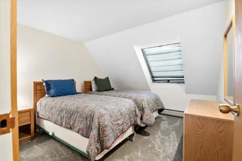 69 Fox Hollow Road Winhall VT 05340