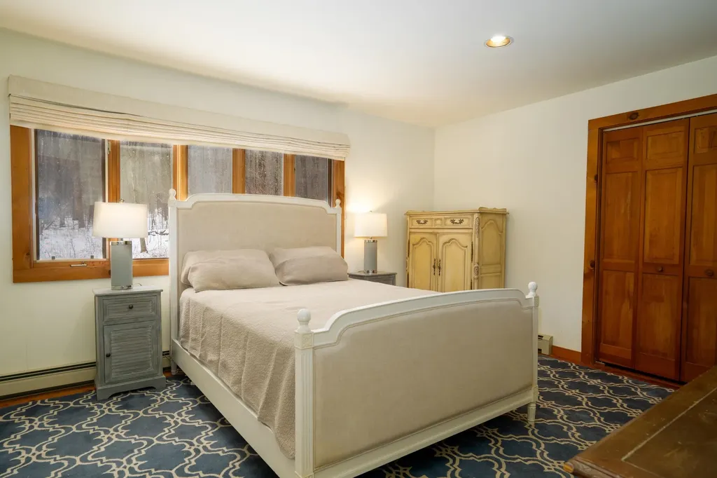 400 Black Mountain Road Manchester VT 05255