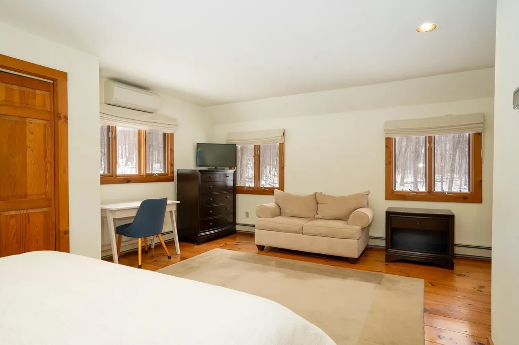 400 Black Mountain Road Manchester VT 05255