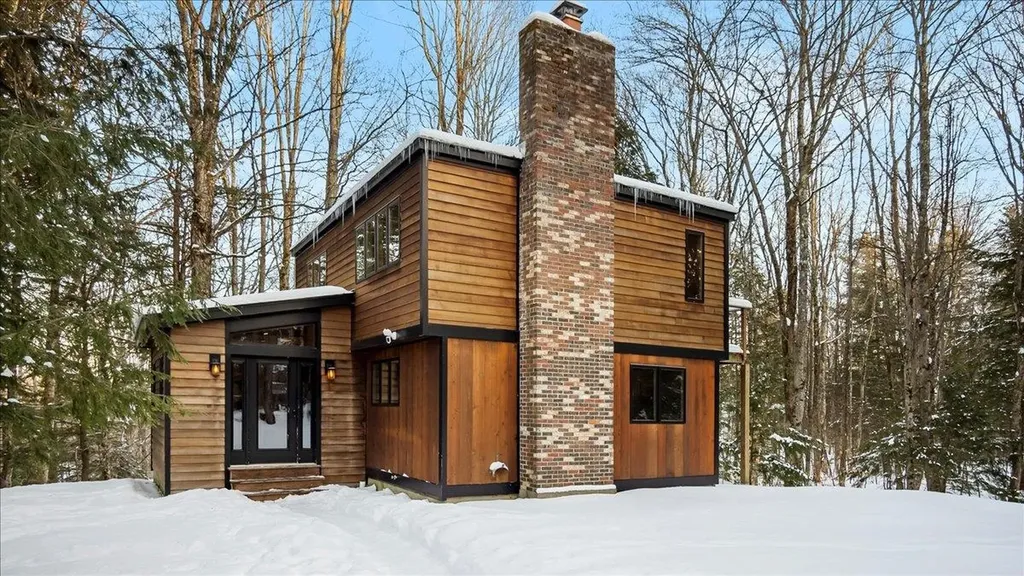 29 Burnt Hill Road Winhall VT 05340