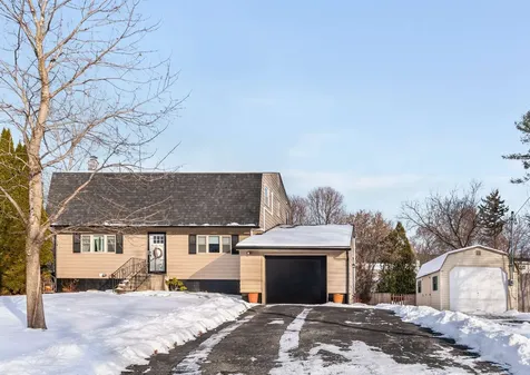 4 Nicole Place Rutland City VT 05701