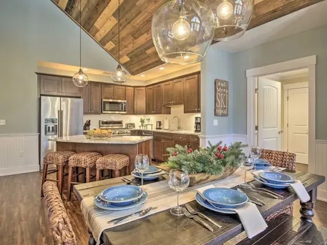 235 Skimobile Road Conway NH 03860