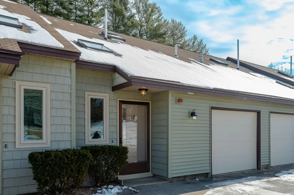 13 Tideview Drive Dover NH 03820