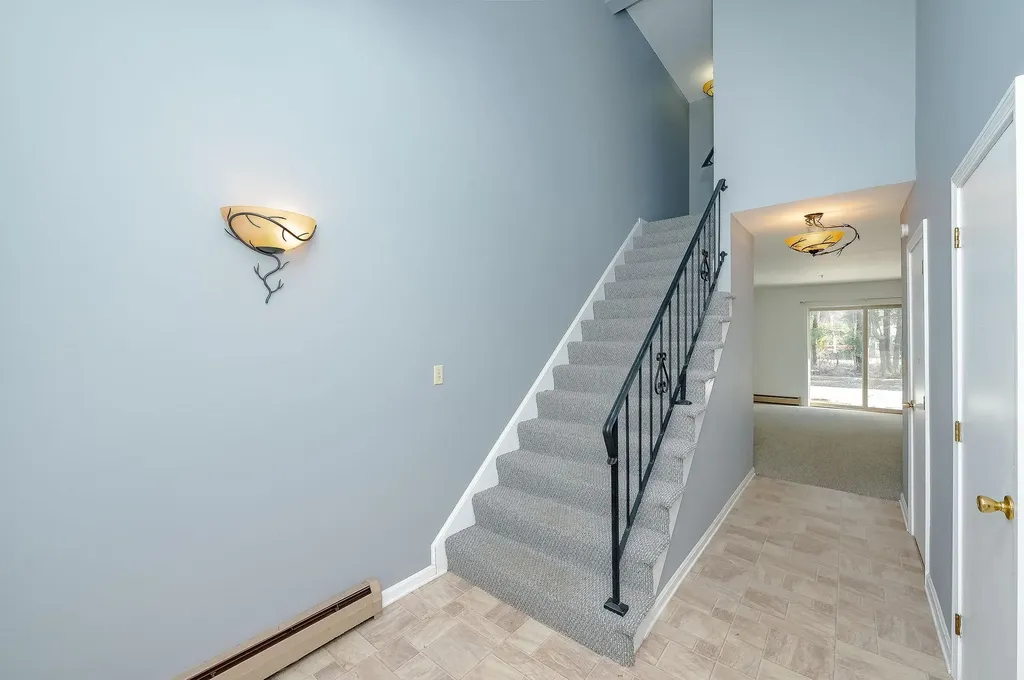 13 Tideview Drive Dover NH 03820