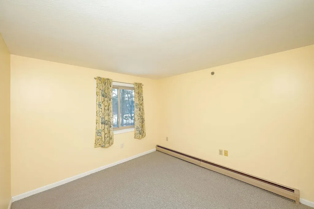 13 Tideview Drive Dover NH 03820