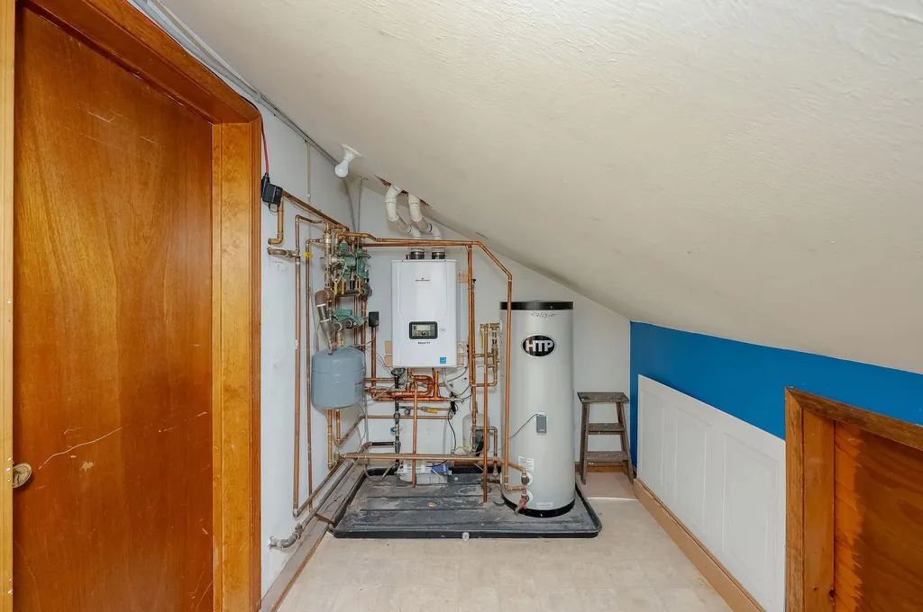 13 Tideview Drive Dover NH 03820