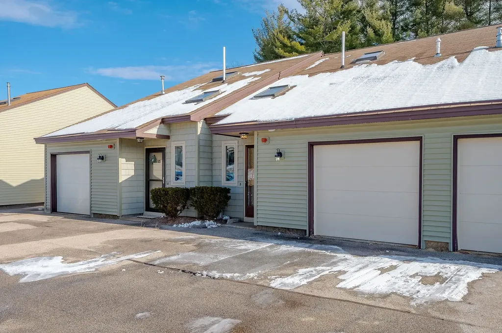 13 Tideview Drive Dover NH 03820