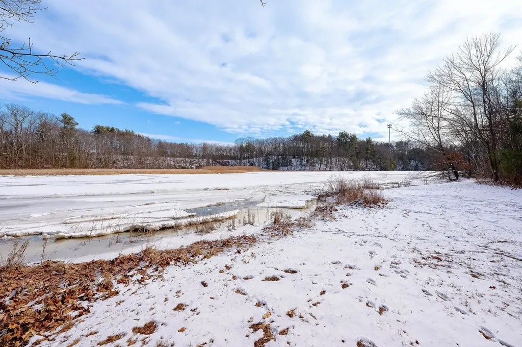 13 Tideview Drive Dover NH 03820