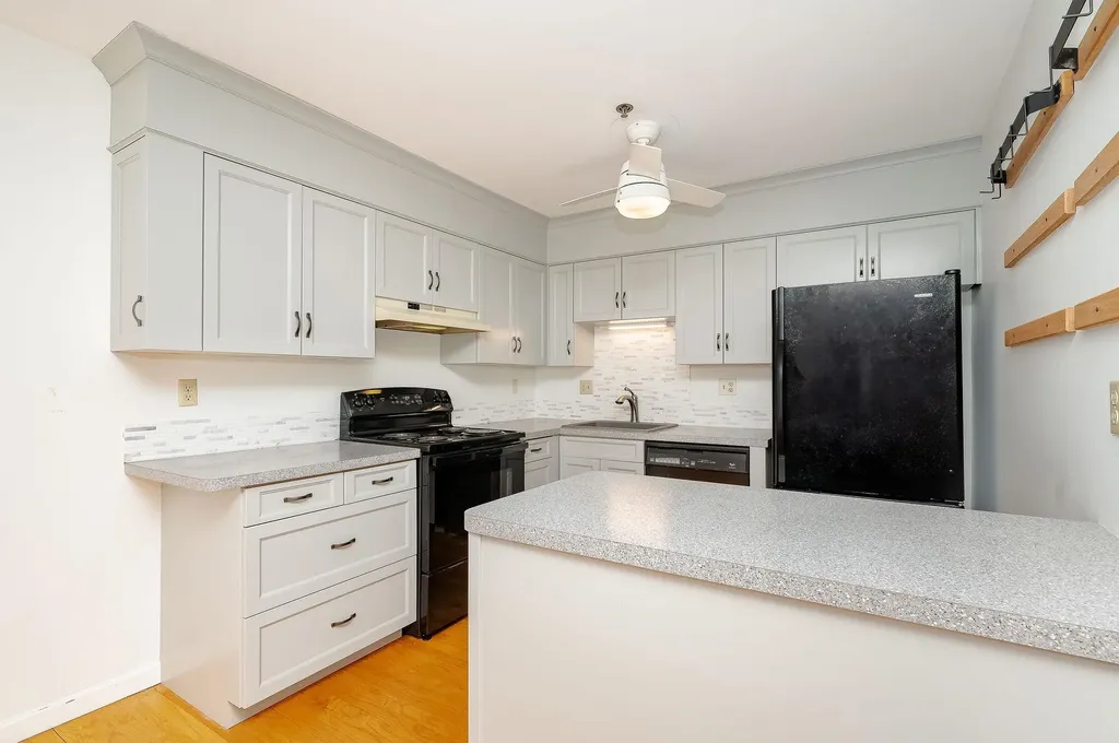 13 Tideview Drive Dover NH 03820