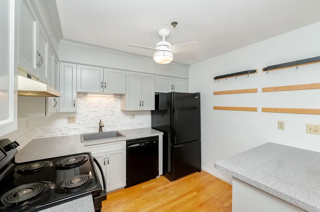 13 Tideview Drive Dover NH 03820