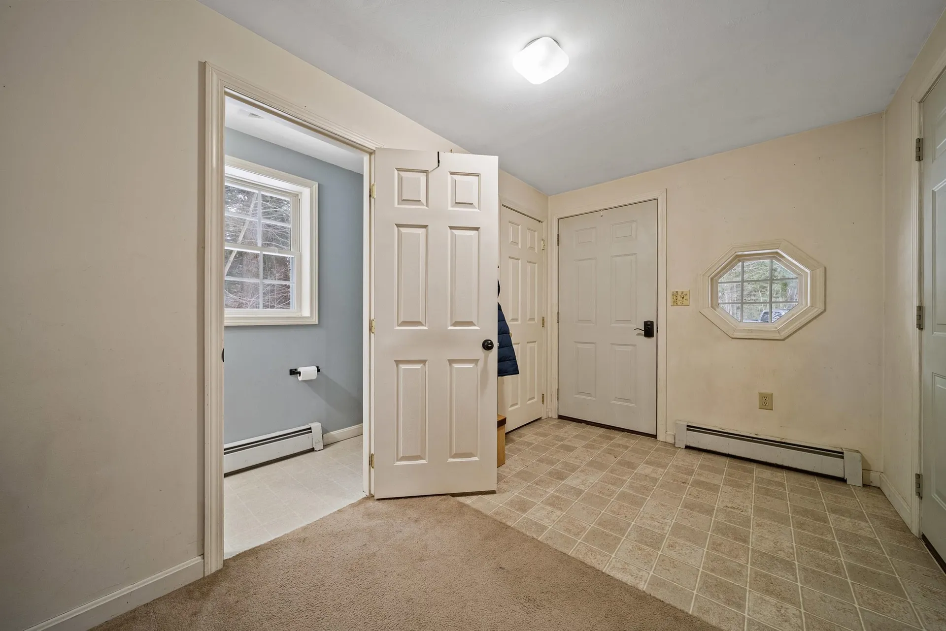 33 Spring Street Hillsborough NH 03244