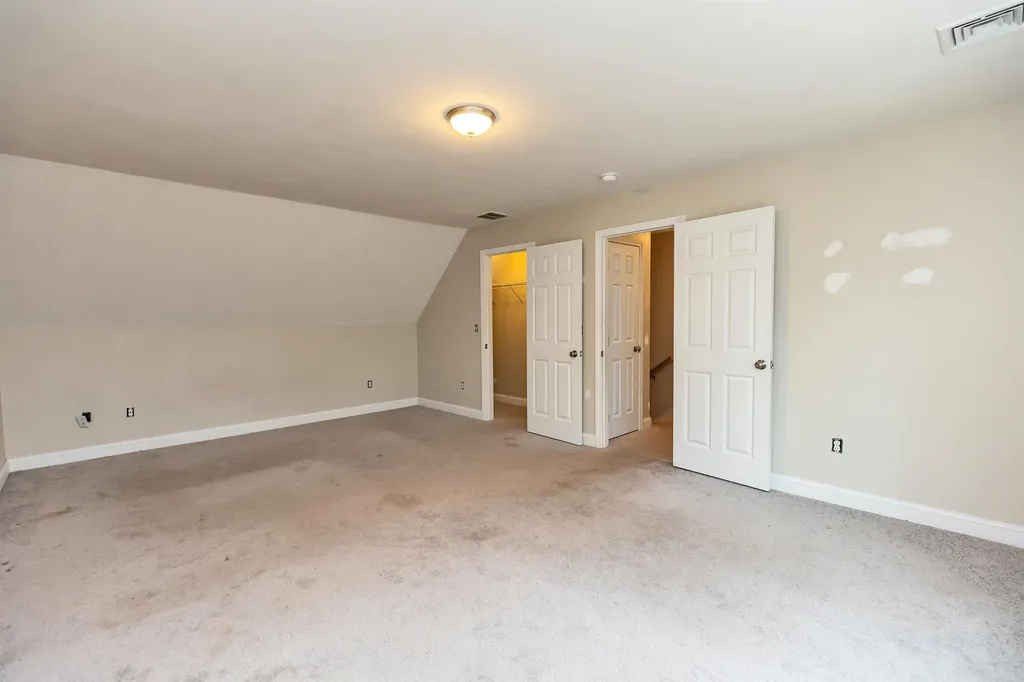24 Camerons Way Greenfield NH 03047