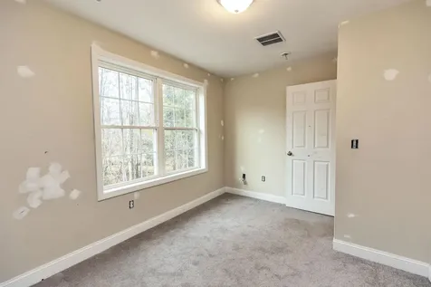 24 Camerons Way Greenfield NH 03047