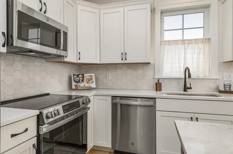 Unit 20 Summerwind Place Greenland NH 03840