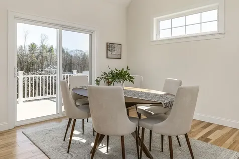 Unit 20 Summerwind Place Greenland NH 03840