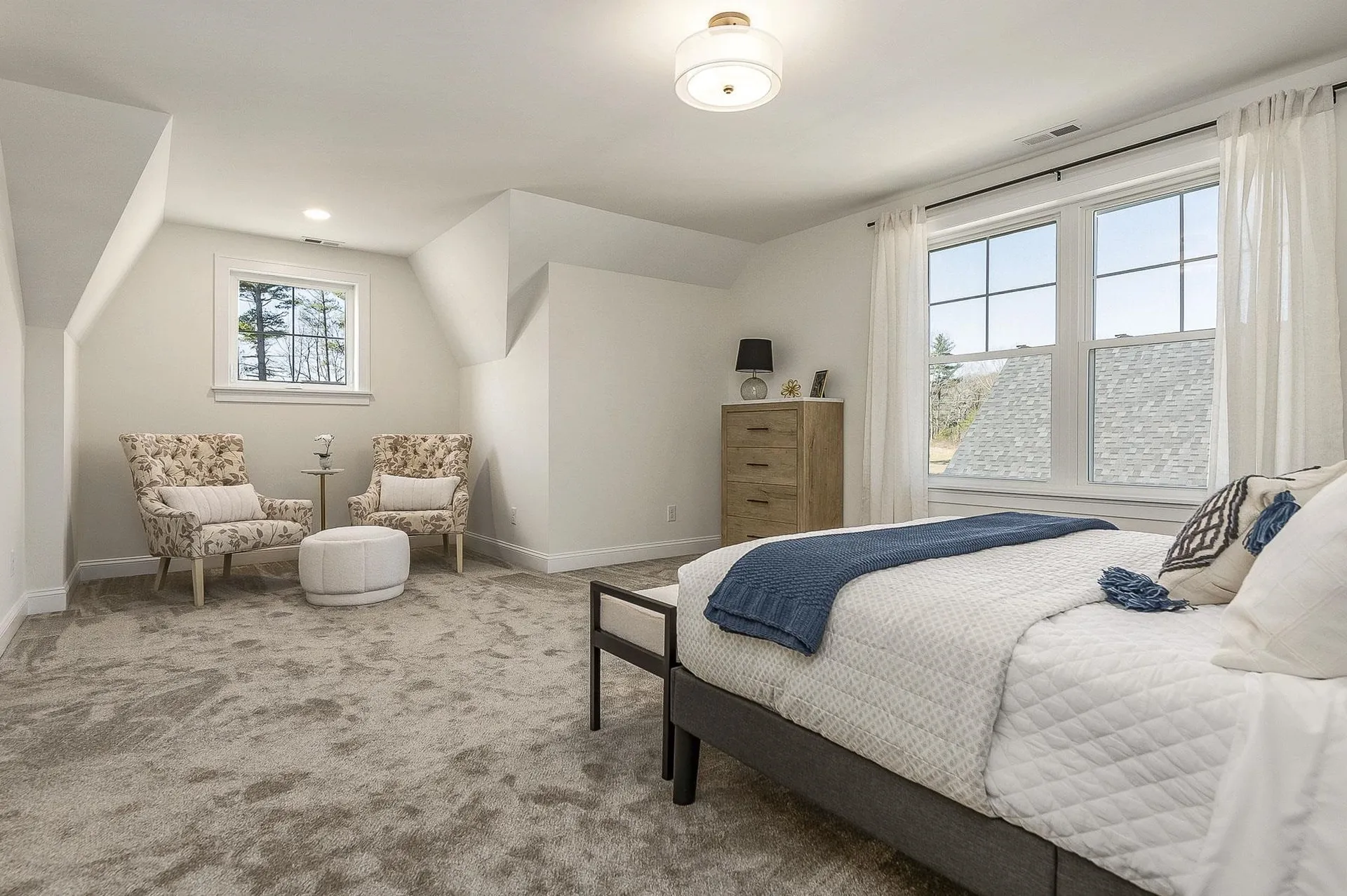 38 Summerwind Place Greenland NH 03840