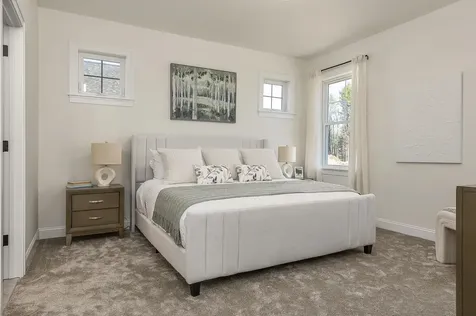 38 Summerwind Place Greenland NH 03840