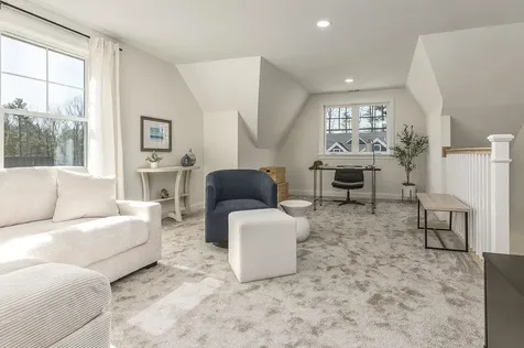 38 Summerwind Place Greenland NH 03840