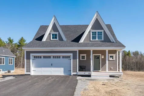 38 Summerwind Place Greenland NH 03840