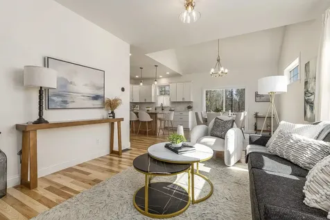 38 Summerwind Place Greenland NH 03840