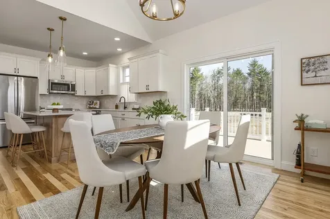 38 Summerwind Place Greenland NH 03840